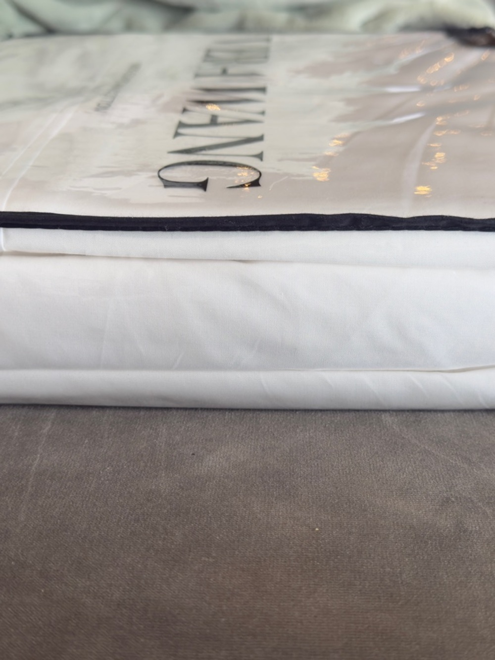 Vera Wang 100% Cotton Sateen Sheet Set White New - Picture 3 of 5